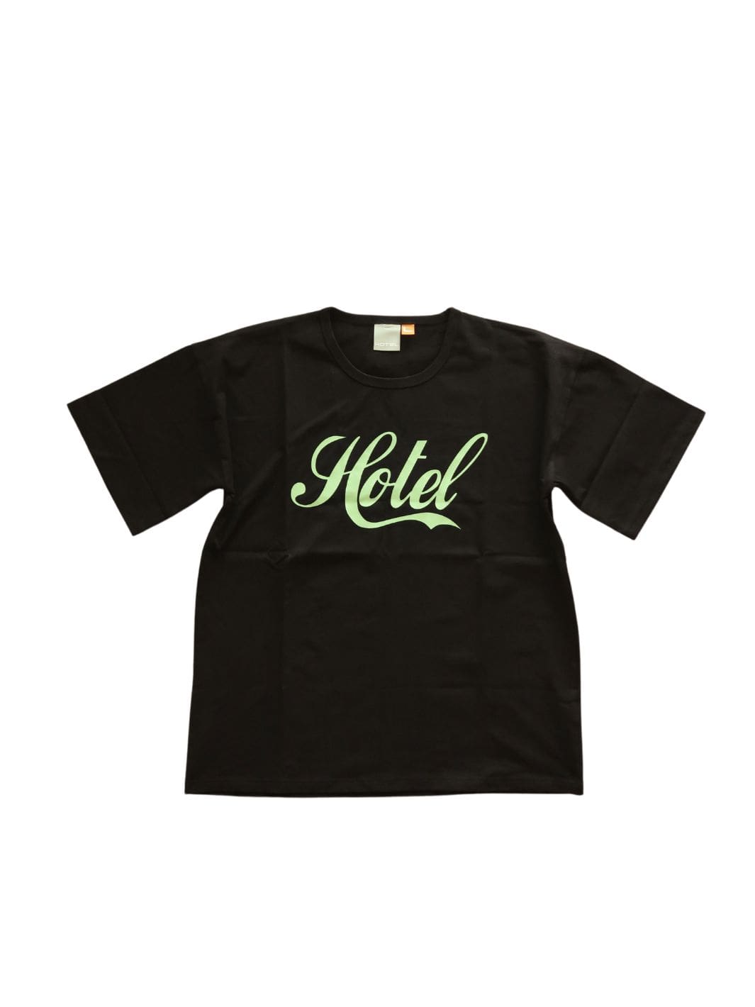 Hotel Tees & Longsleeves T-Skjorte | Script Tee Black