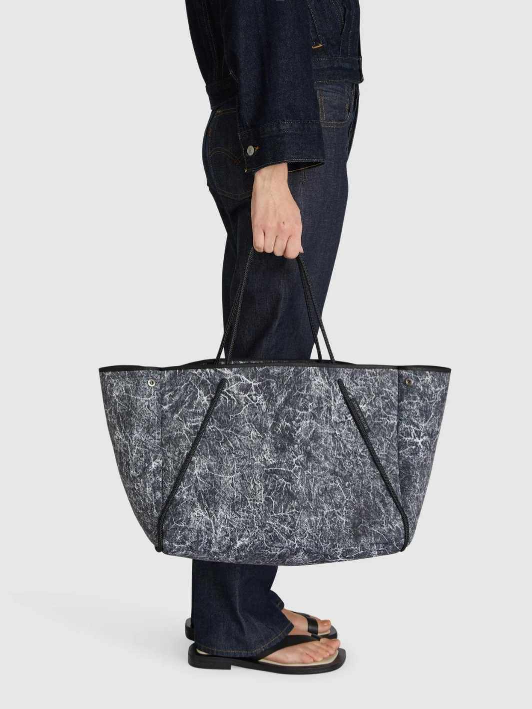 State of Escape Bags Medium / Grey Tote Bag | Guise Tote Acid Washed Black