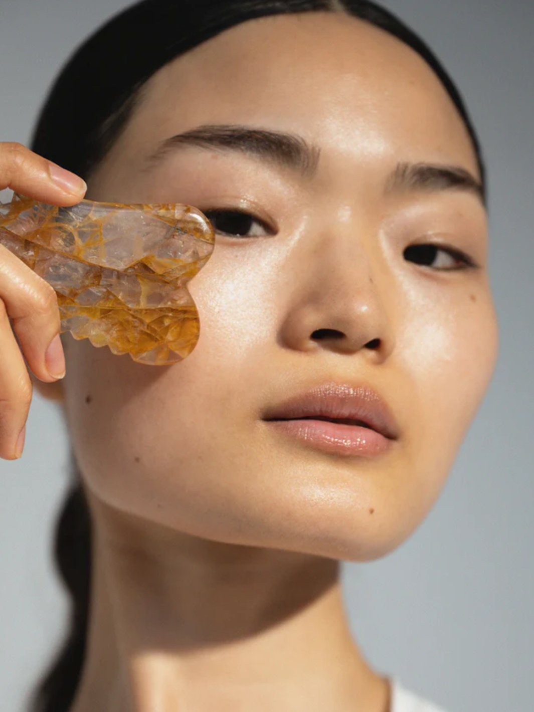 Woods Copenhagen Krystall Massasjestein | Sculpting Face Gua Sha Stone