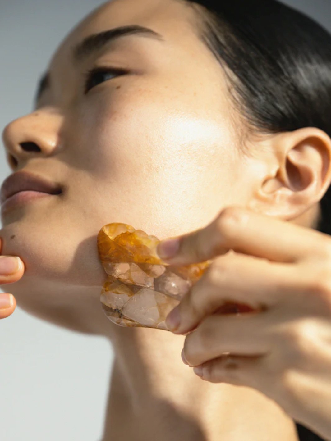 Woods Copenhagen Krystall Massasjestein | Sculpting Face Gua Sha Stone